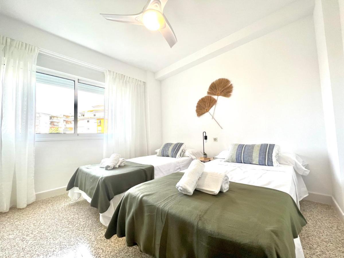 Cozy And Quiet, Pax7 Los Boliches, 3D, 2B, Pool And Close To The Beach Фуэнхирола Экстерьер фото